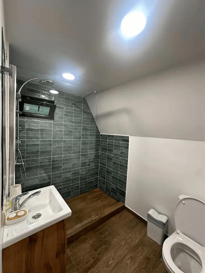 A&B Cottages คัซเบกี ภายนอก รูปภาพ
